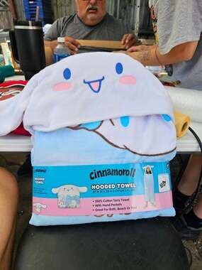 Sanrio Cinnamoroll 100% Cotton Terry Hooded Towel